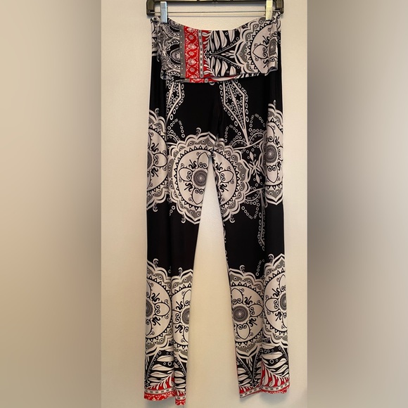 Women's Wide Leg Palazzo Pants with Fold-Over Waist size medium - Picture 2 of 6